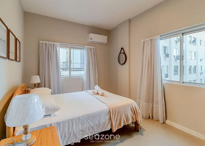 Apt 70M Da Praia Em B. Camboriu Pol406