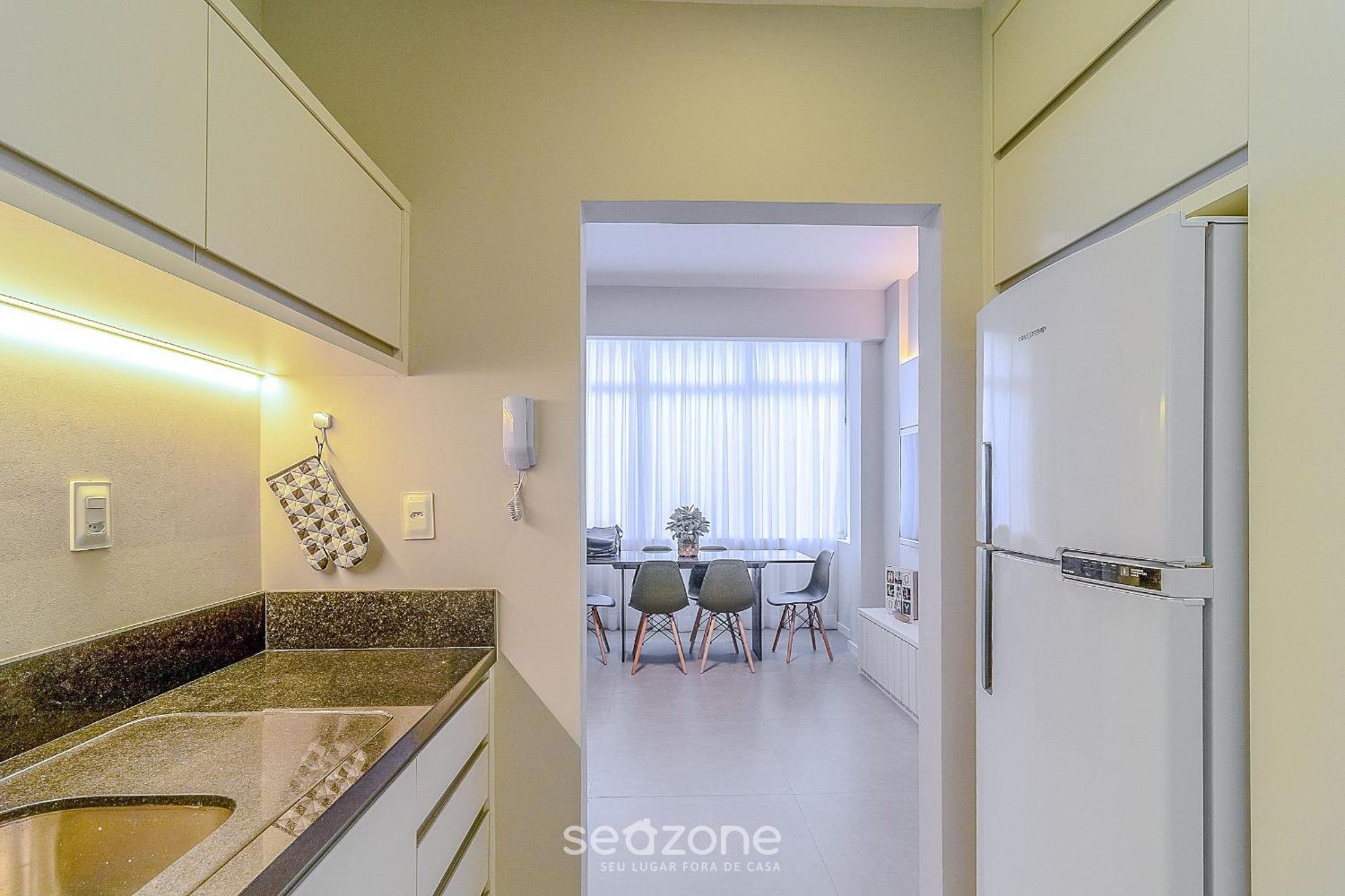 Apartamento 70m Da Em B. Camboriu Pol406