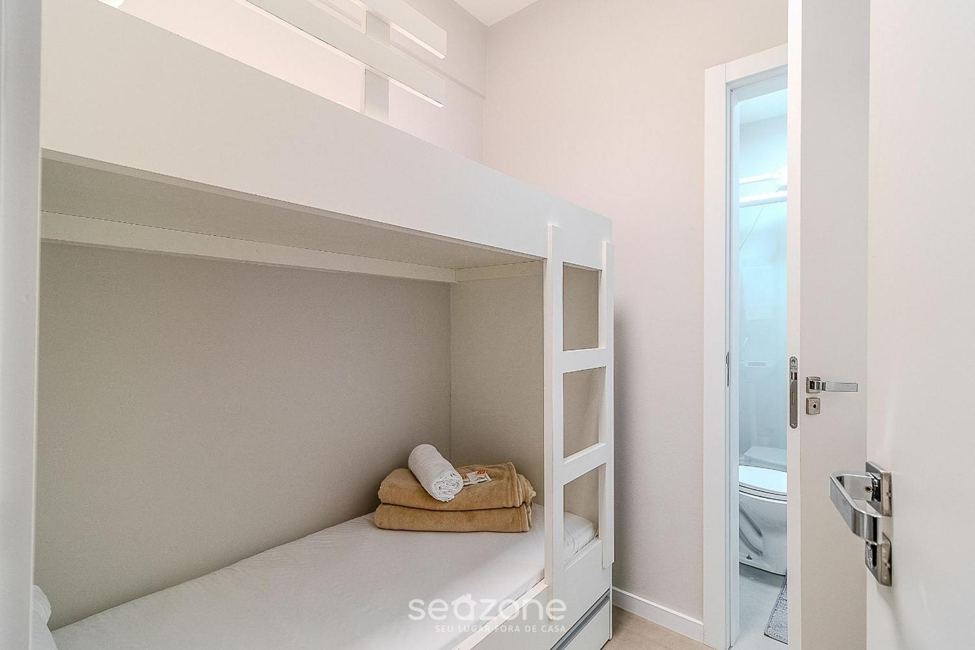Apartamento 70m Da Em B. Camboriu Pol406